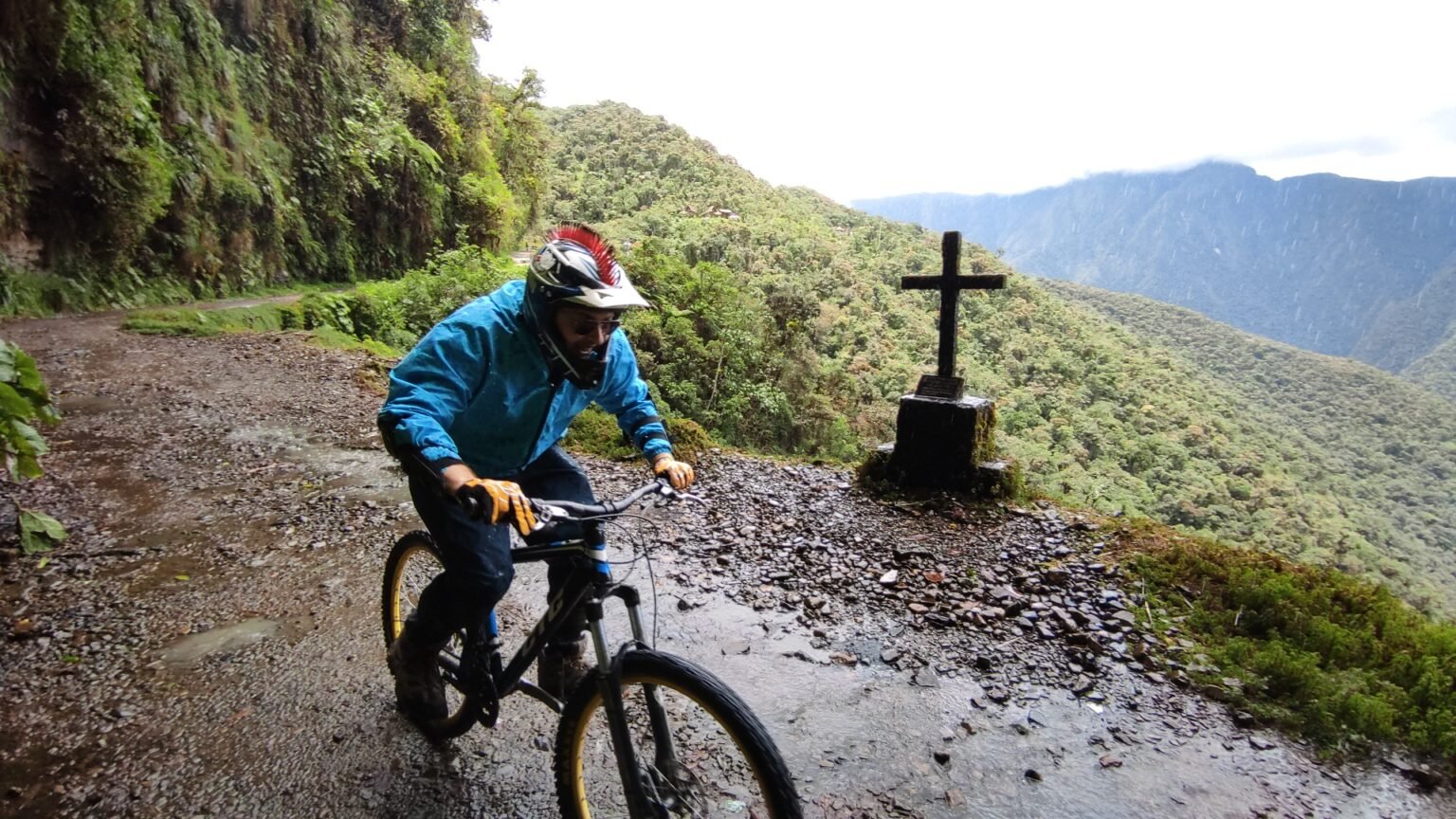 Conquering the Death Road: Mountain Bike Tour in La Paz, Bolivia ...